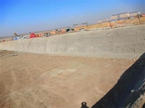大石桥高铁桩基础建设